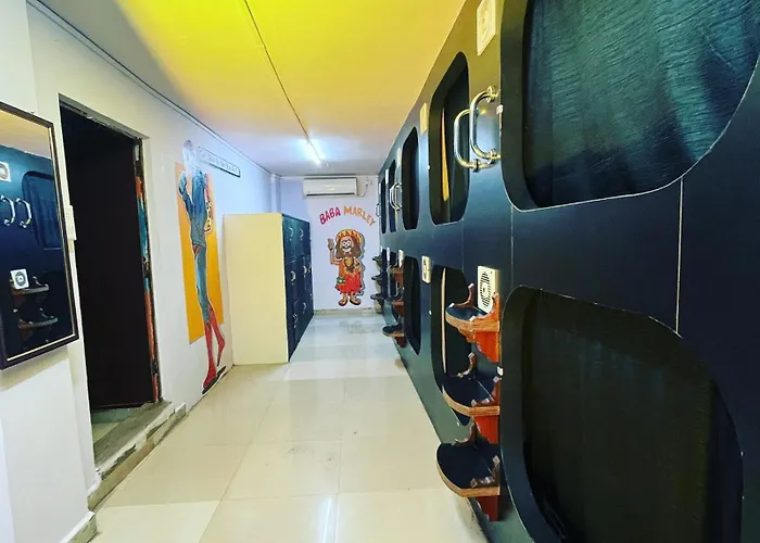 Madsquad Hostel Dorms & Rooms Varanasi